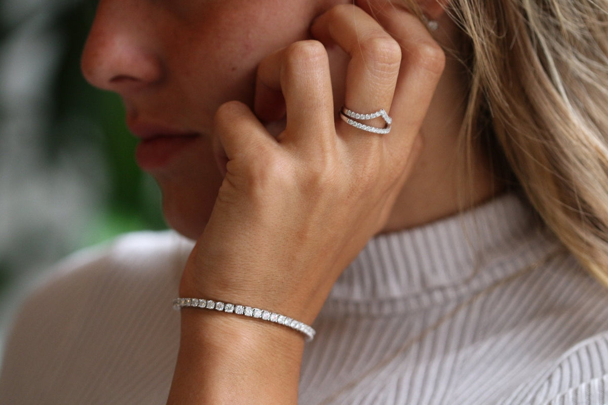 Diamond Bracelet Round Cut - Moissanite Engagement Rings