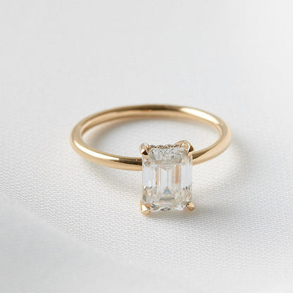Emerald Solitaire Diamond Engagement Ring - Moissanite Engagement Rings